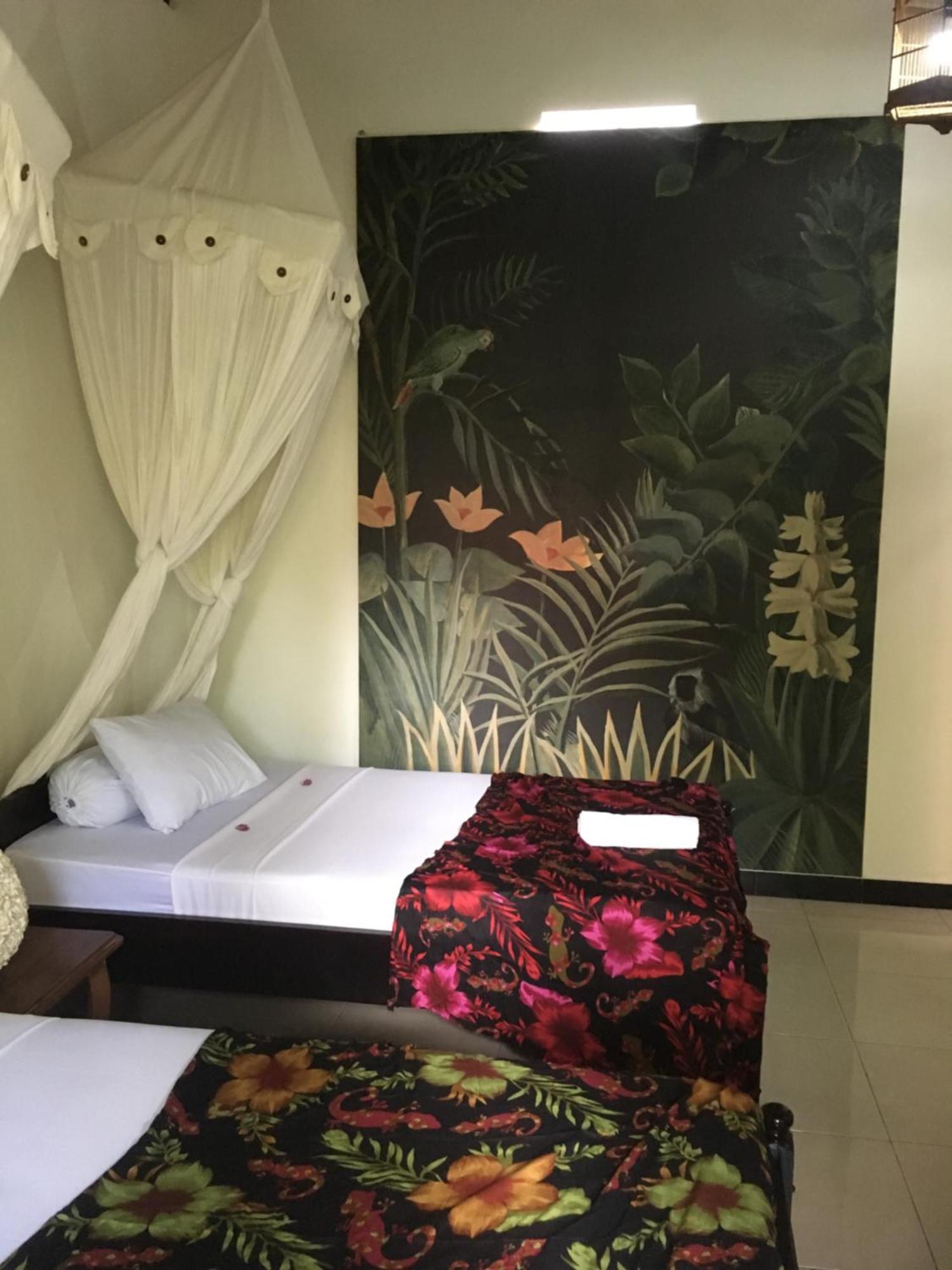 Gili Nyepi Hotel กีลีตราวางัน ภายนอก รูปภาพ