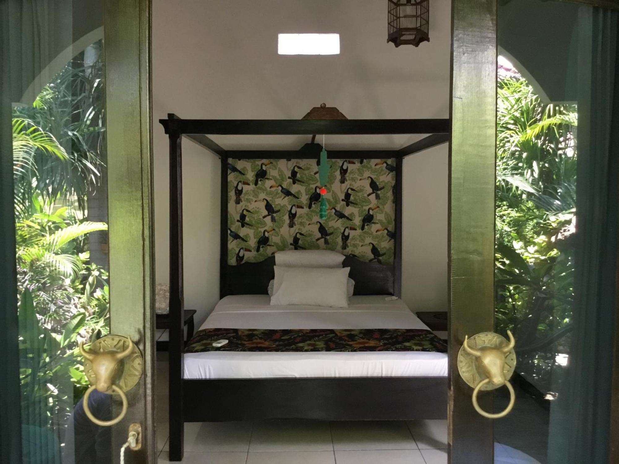 Gili Nyepi Hotel กีลีตราวางัน ภายนอก รูปภาพ